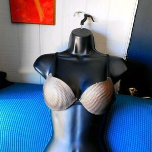 Maidenform Padded Push Up Bra